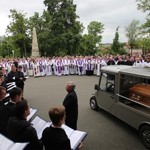 Pjesme za bogoslužje sprovoda